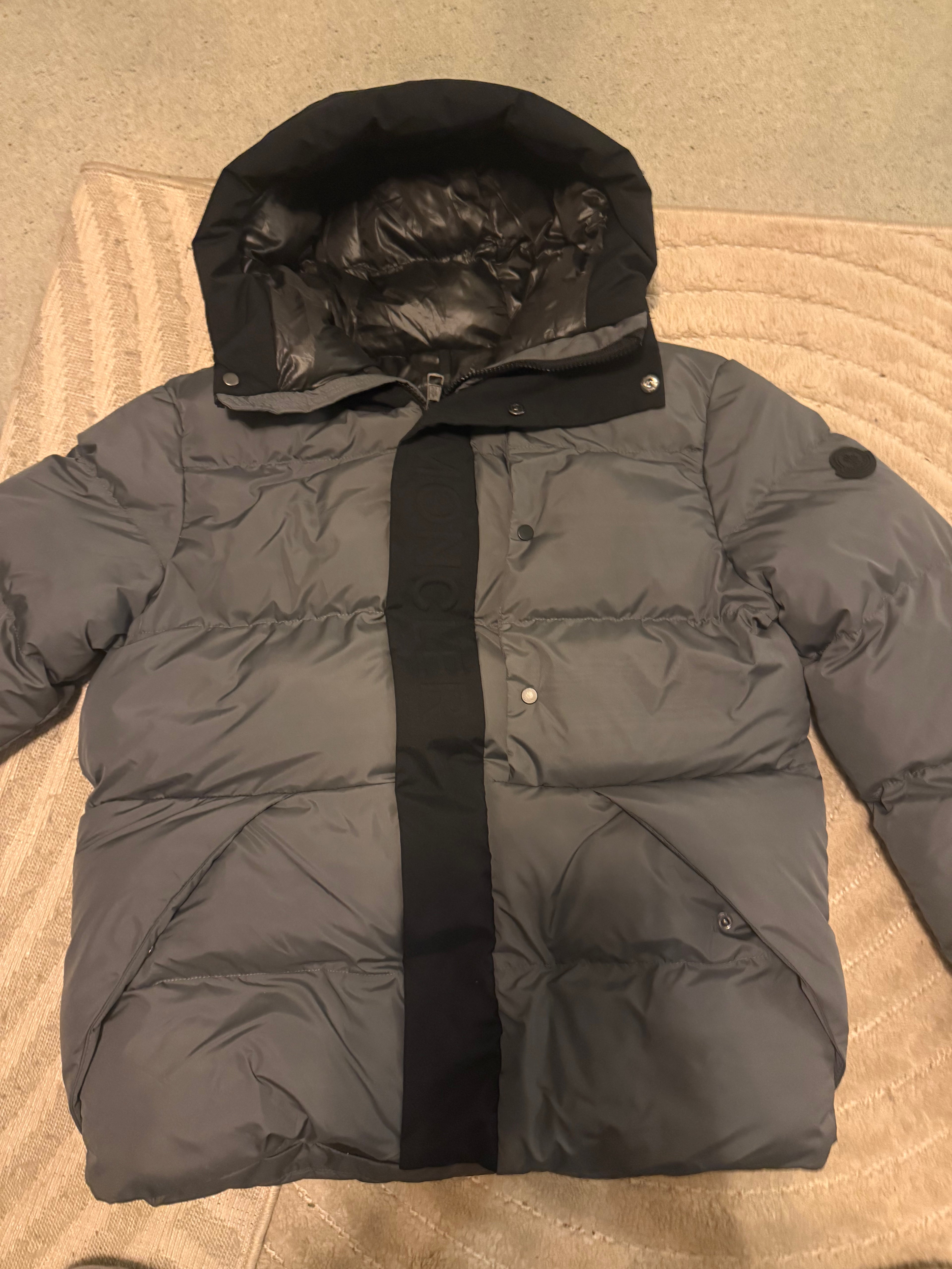 Moncler madeira jas